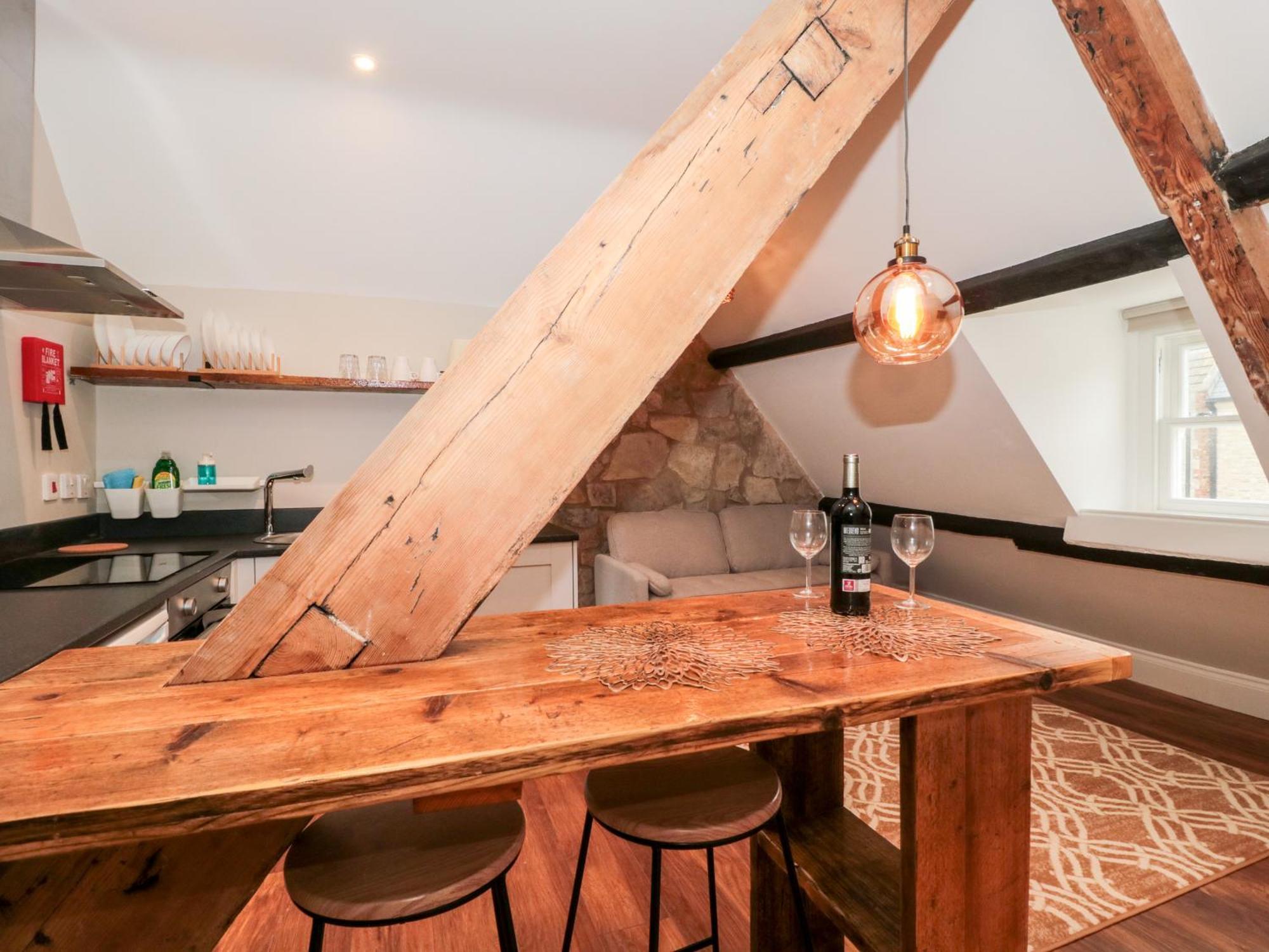 Purbeck Hotel Apartments - Flat 6 Свонідж Екстер'єр фото